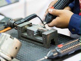 羅湖五金沖壓件加工廠，如何消除沖壓件的毛刺？